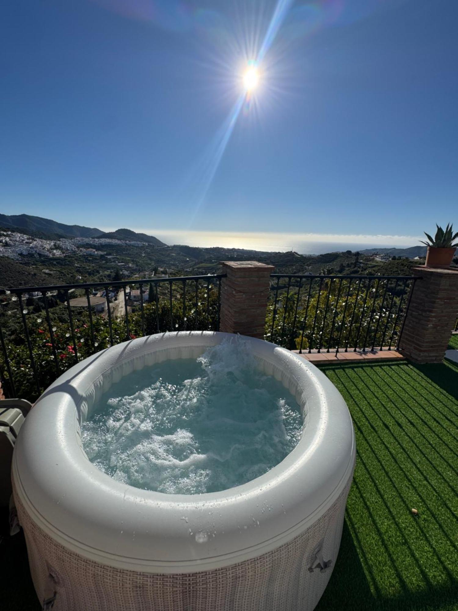 En Con Piscina, Jacuzzi Y Espectaculares Vistas *